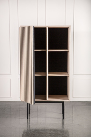 Akustik Highboard