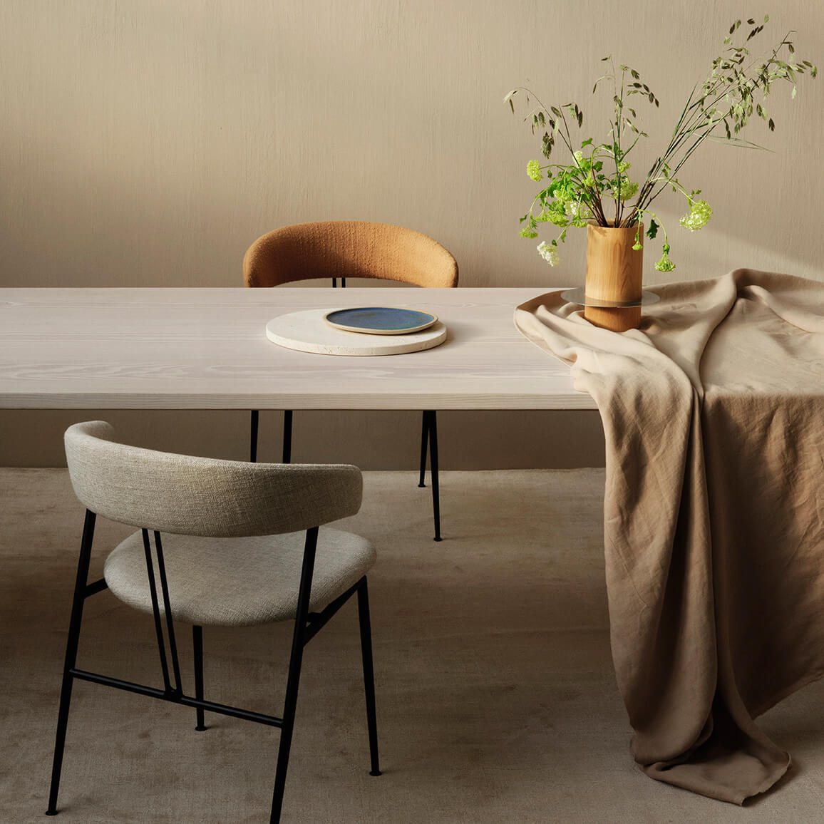 Handla matgrupp hos Tibergs Möbler