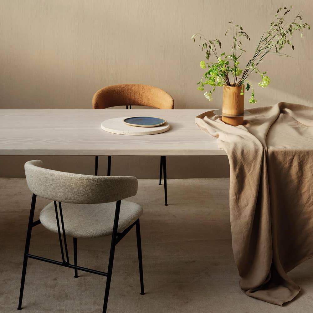 GamFratesi-violin-matgruppskampanj.jpg Handla matgrupp hos Tibergs Möbler