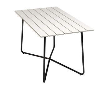 Bord B25A i vitackad ek med svart stativ