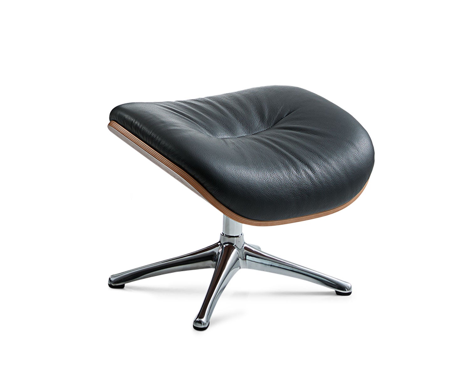 Clement Fotpall med fanér i läder Savoy i färgen Black Platin med ben i polerad aluminium