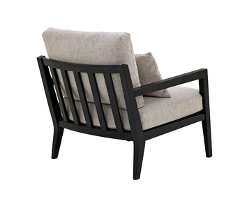 Fåtöljen Karetta sedd bakifrån