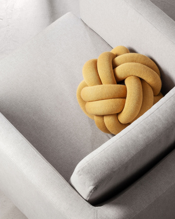 image2-2351-2000-KnotCushionYellow-Lifestyle