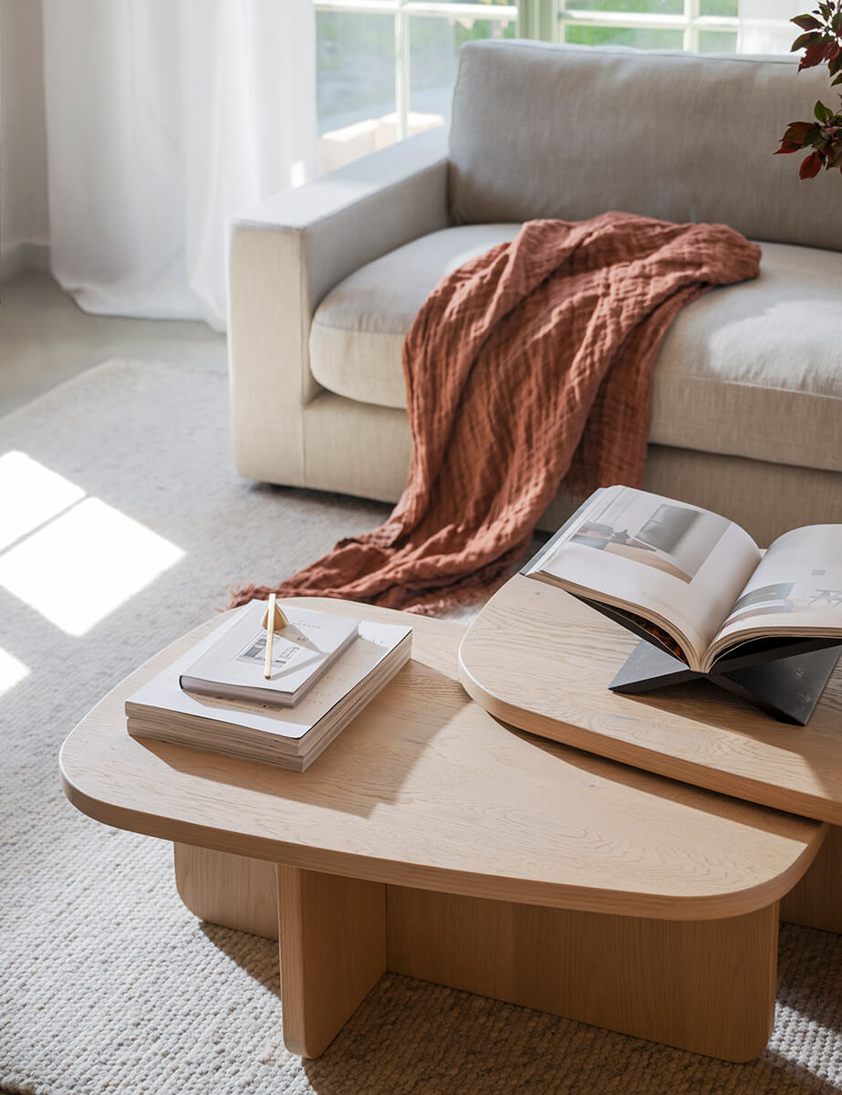 Billings-coffee-table-Lifestyle