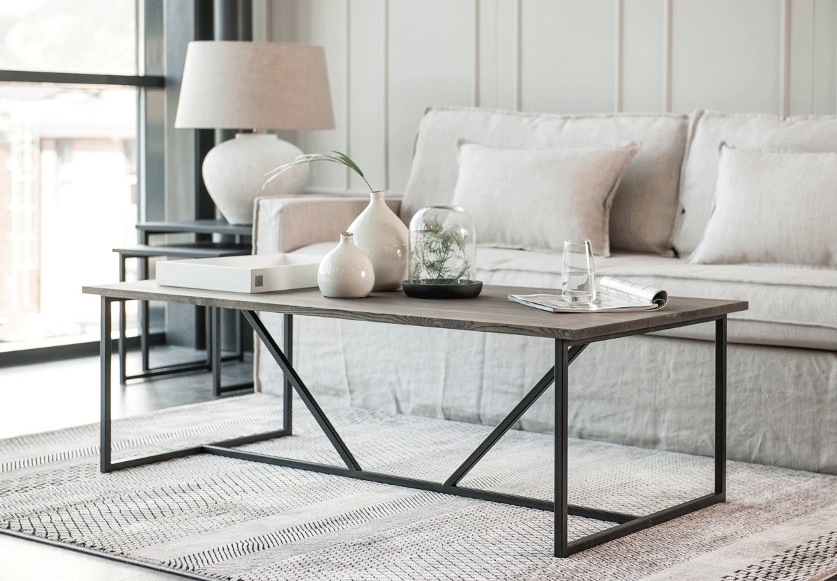 Zet Soffbord i rustikt inrett vardagsrum