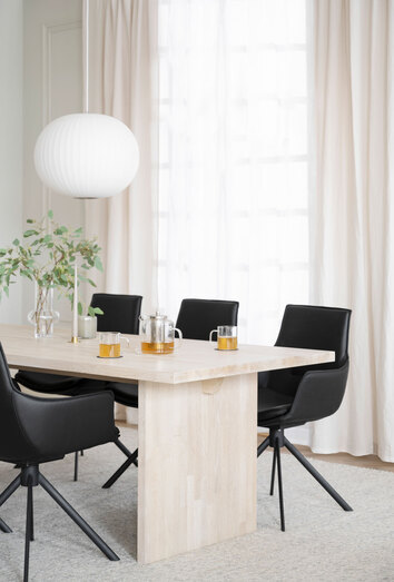 Emmett matbord 240 cm vitpigmenterad ek, Lowell stolar - Rowico