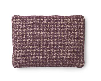 Betty-kudde-Jaquard-plum-2-48-35-Kartell